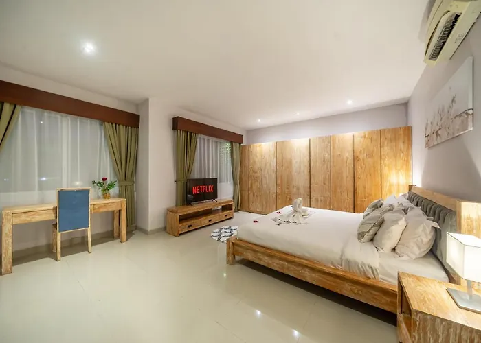 Nora, By Five Elements Villa *